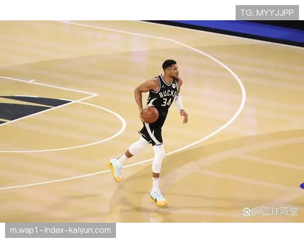 五外站位破解雷霆高位压迫 雄鹿无字母哥轰出赛季最高三分命中率